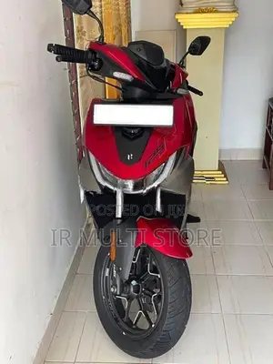 Hero XOOM 125R Red 2026