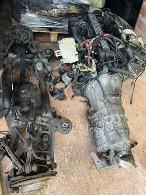 BMW 325i Engine Parts