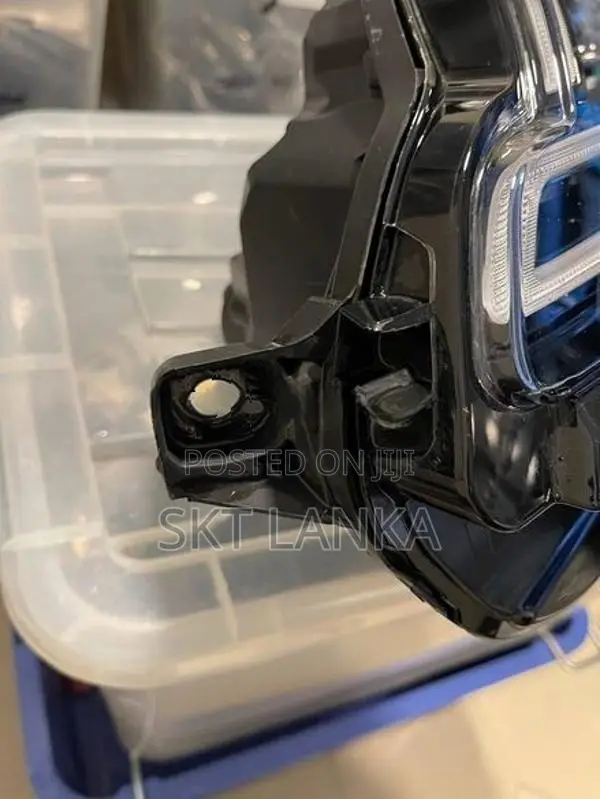 Range Rover Velar 2019 Passenger LED Headlight L560 Vogue Sport
