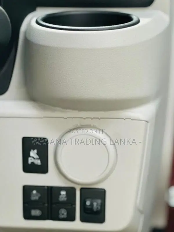 Daihatsu Mira X Limited 2025