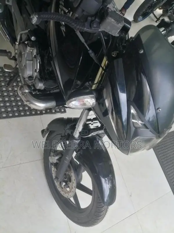 Bajaj Pulsar 150 uced 2017
