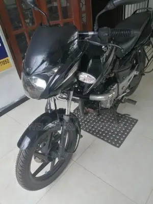 Bajaj Pulsar 150 uced 2017