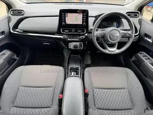 Toyota Aqua Grade G 2025