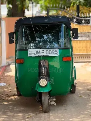 Bajaj RE 2004