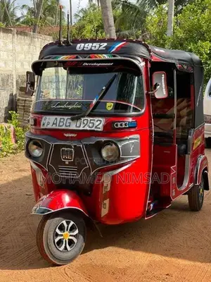 Bajaj RE like a new 2016