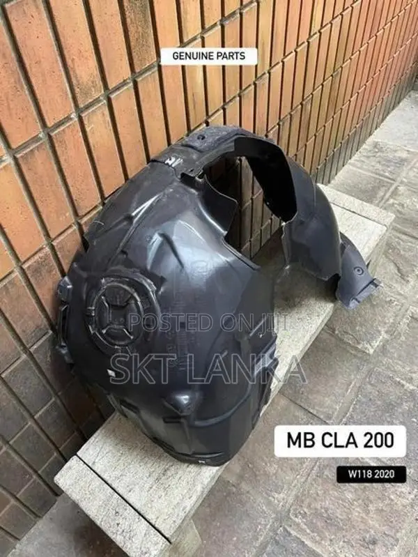 Genuine New Mercedes CLA CLA200 2020 AMG Passenger Fender Liner C118