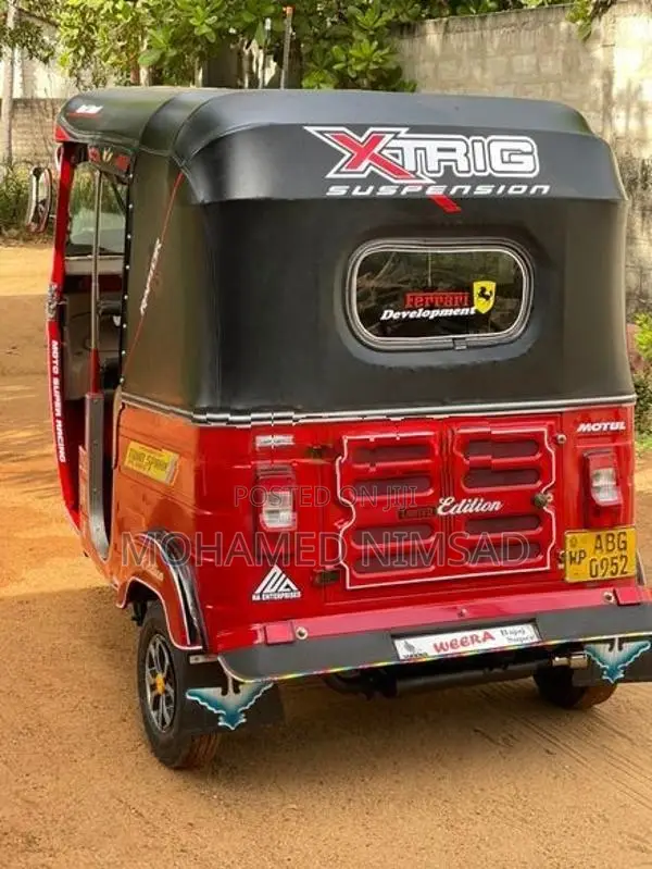 Bajaj RE like a new 2016
