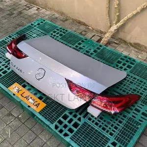 Mercedes CLA200 AMG Bootlid Dicky Door C118 Silver