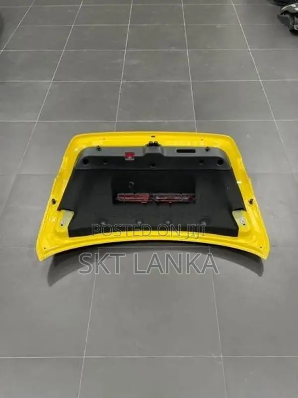 Mercedes CLA 2020 AMG Bootlid Dicky Door C118 Yellow