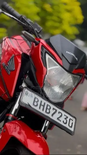 Honda CB Hornet 2019