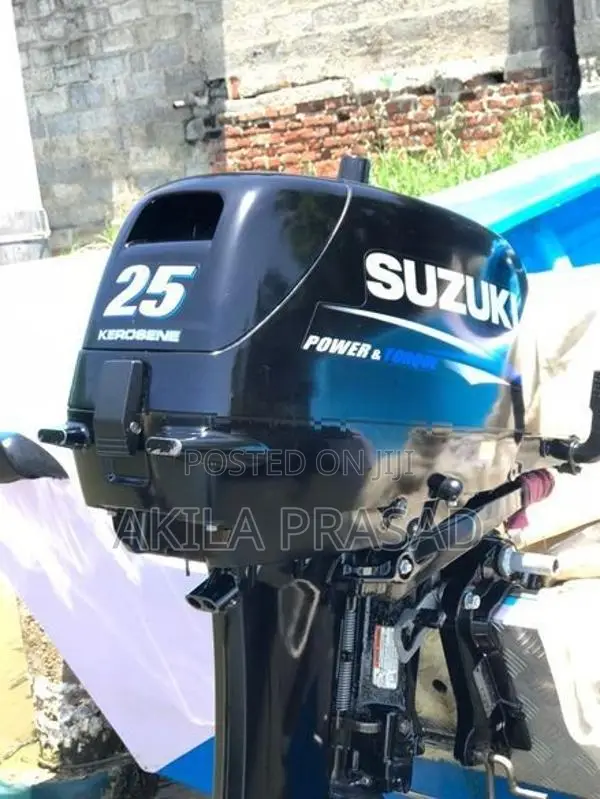 Suzuki out Bote Engine