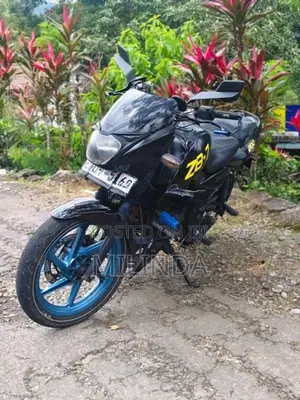 Bajaj Pulsar 200 2010