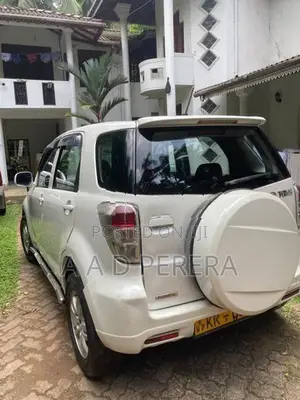 Daihatsu Terios 2011