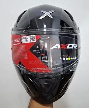 Axor Street Solid Black Helmet