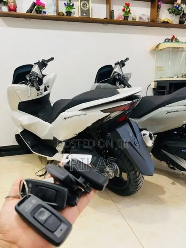 Honda PCX160 2026