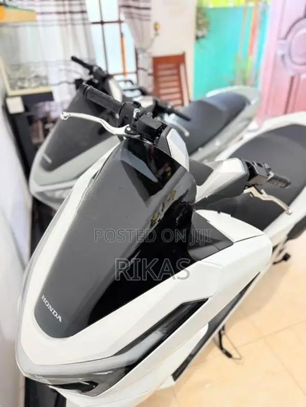 Honda PCX160 2026
