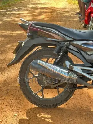 Bajaj Discover 125 2015