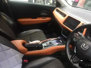 Honda Vezel 2014