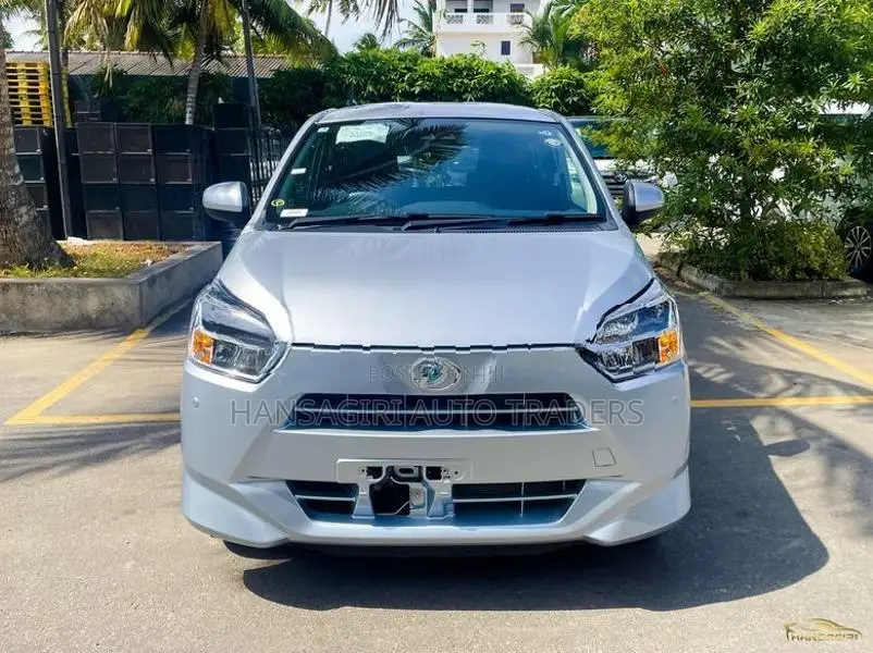 Daihatsu Mira 2025