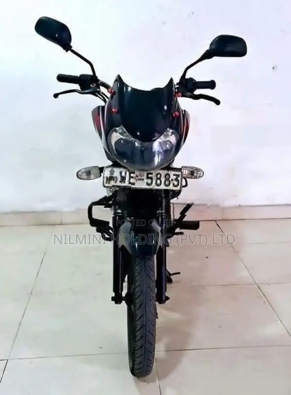 Bajaj Platina 100 2017
