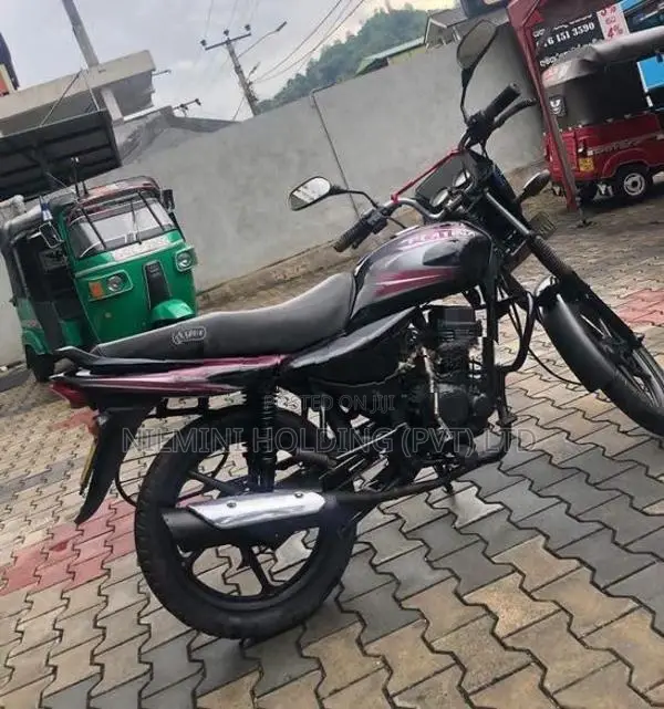 Bajaj Platina 100 2011