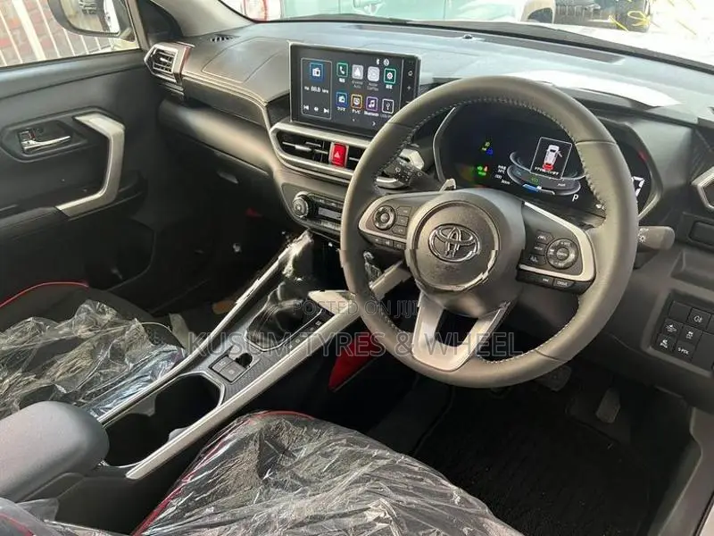 Toyota Raize 1.2 Hybrid Blindspot 2026