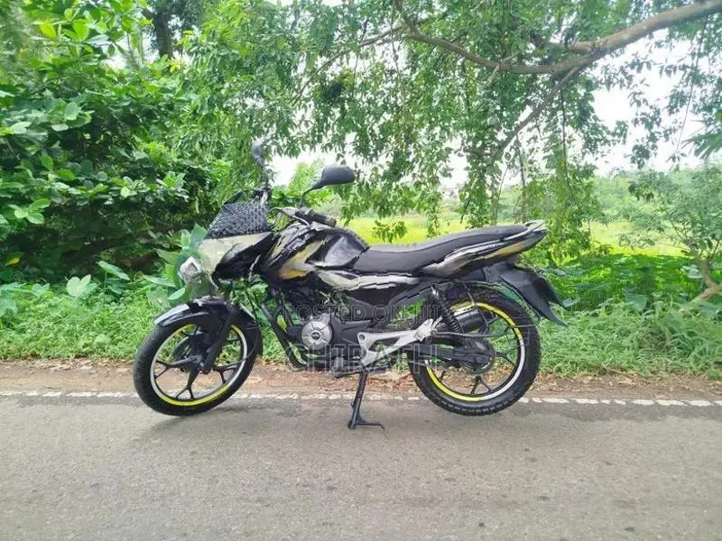 Bajaj Discover 125 2015