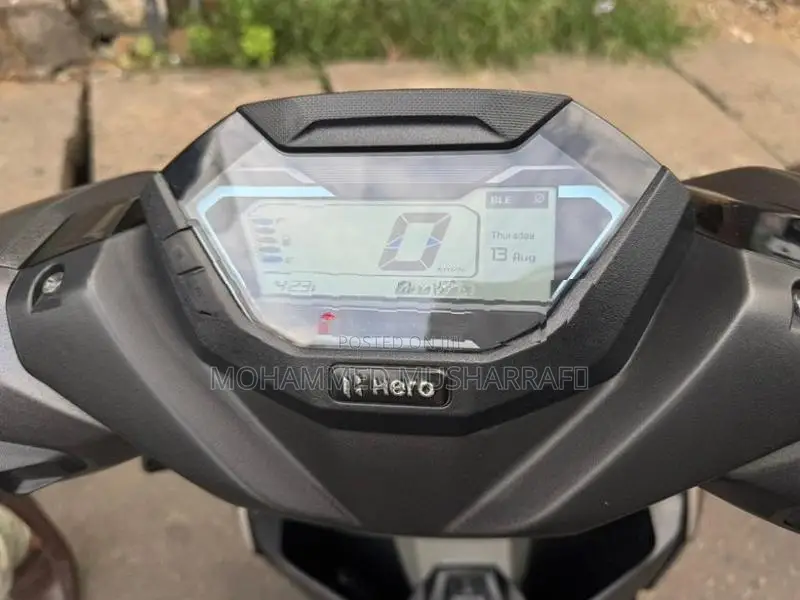 Hero XOOM 125R 2025