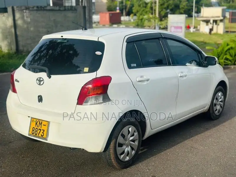 Toyota Vitz 2007