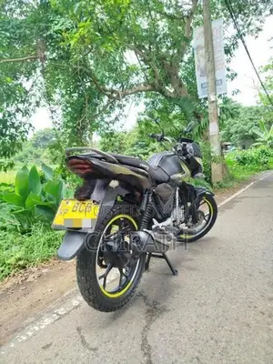 Bajaj Discover 125 2015