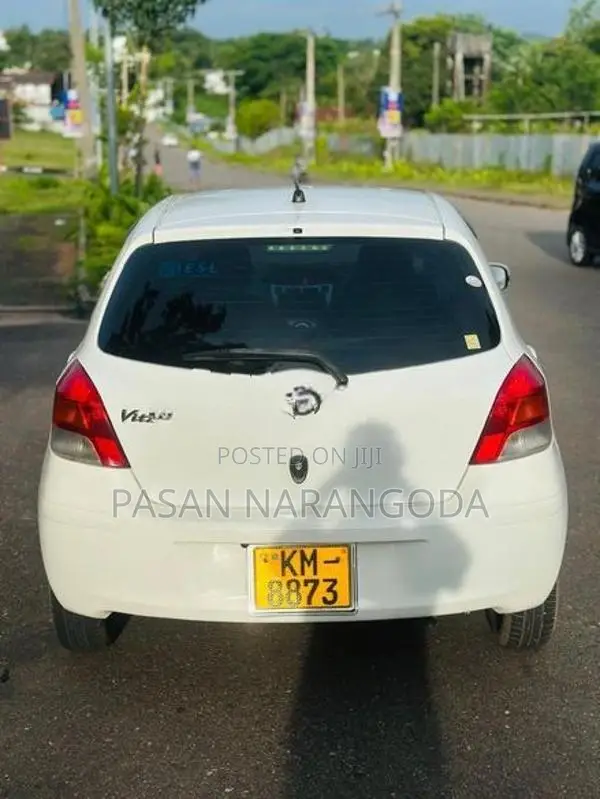 Toyota Vitz 2007