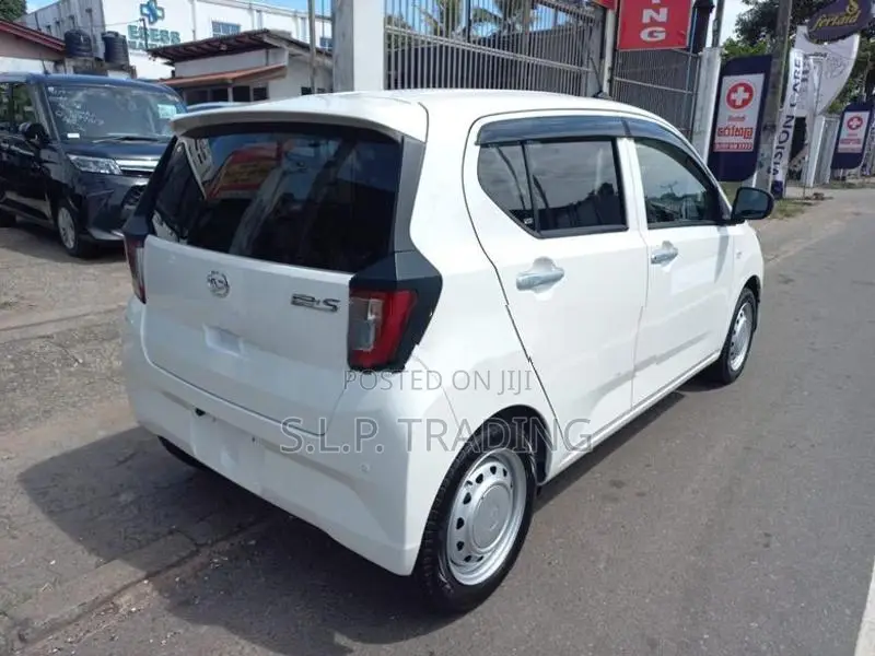 Daihatsu Mira X Grade 2024