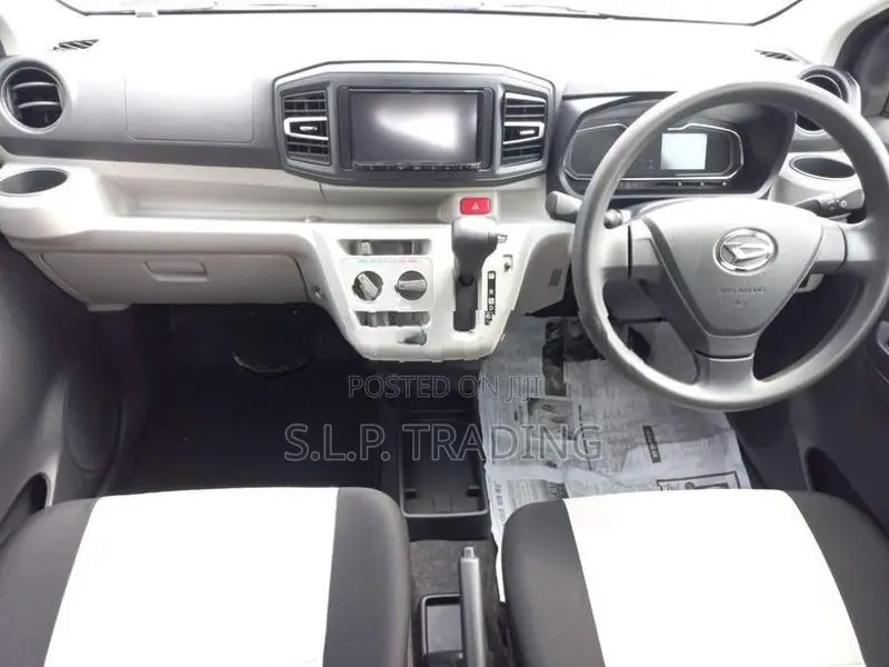 Daihatsu Mira X Grade 2024