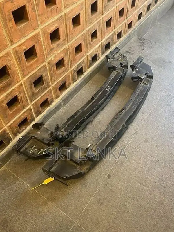Genuine Range Rover Evoque 2014 Front Bumper Bracket L538