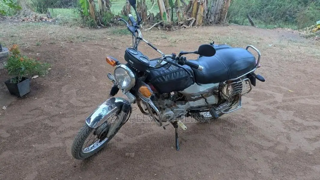 Bajaj Boxer 2002
