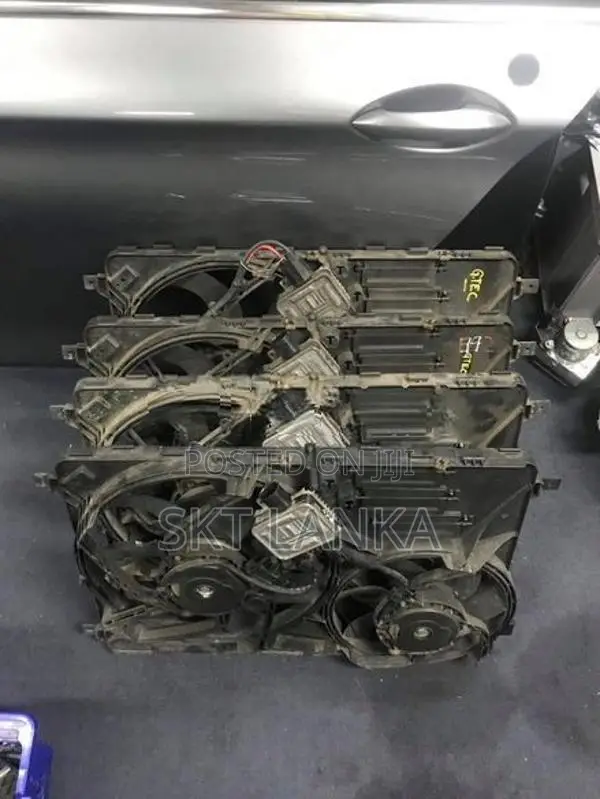 Genuine Range Rover Evoque 2.2 Diesel Radiator fans compete VOGUE SPOR