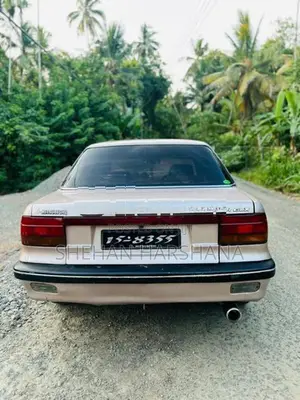Mitsubishi Lancer 1990