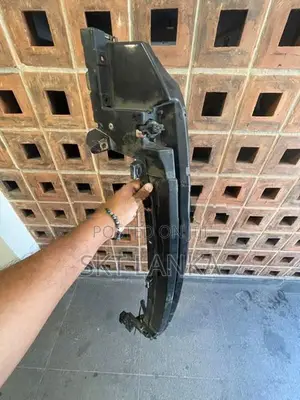 Genuine Range Rover Evoque 2014 Front Bumper Bracket L538