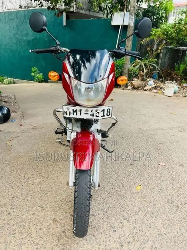 Bajaj CT100 2005