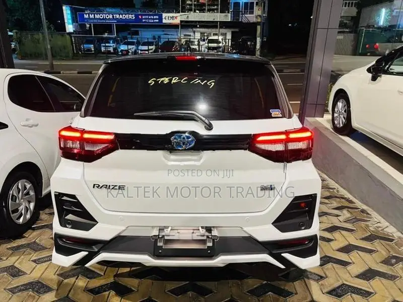 Toyota Raize Hybrid BSM 4Way 2026