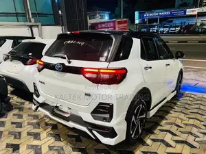 Toyota Raize Hybrid BSM 4Way 2026