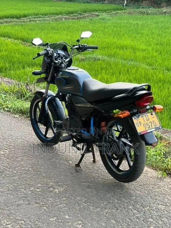 Bajaj Platina 100 2006