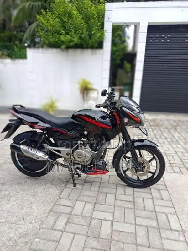 Bajaj Pulsar 150 BDW 2016