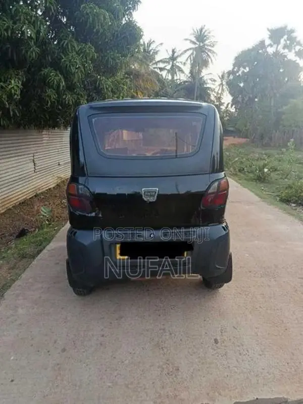 Bajaj Qute 2019