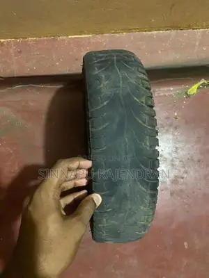 90/100-10 Tyres
