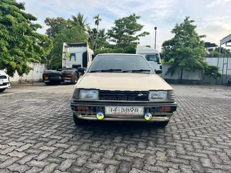 Mazda Familia 323 1984