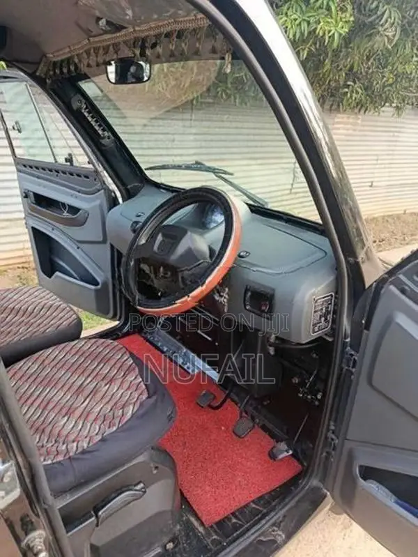 Bajaj Qute 2019