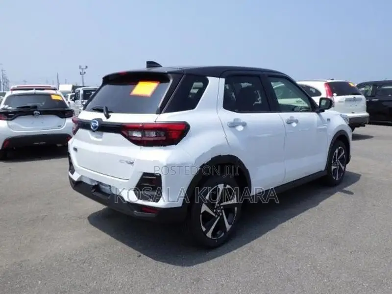 Daihatsu Rocky Premium G 2026