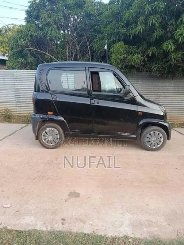 Bajaj Qute 2019