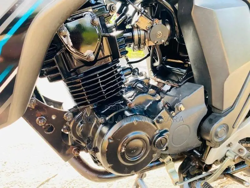 Yamaha FZ 2017